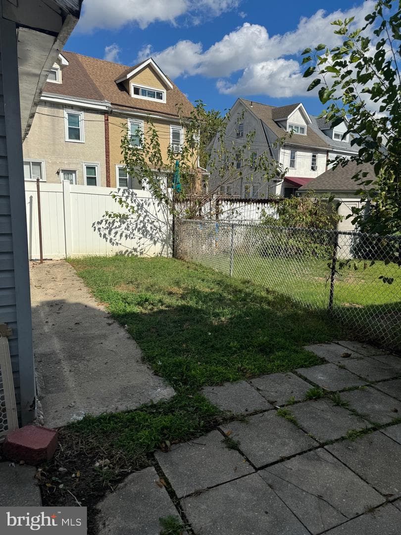 419 Custer Avenue photo 43