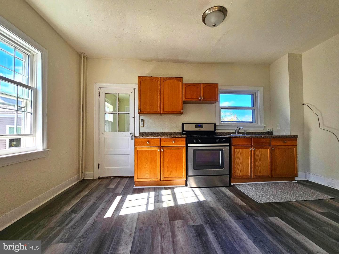 120 Bartram Avenue photo 16
