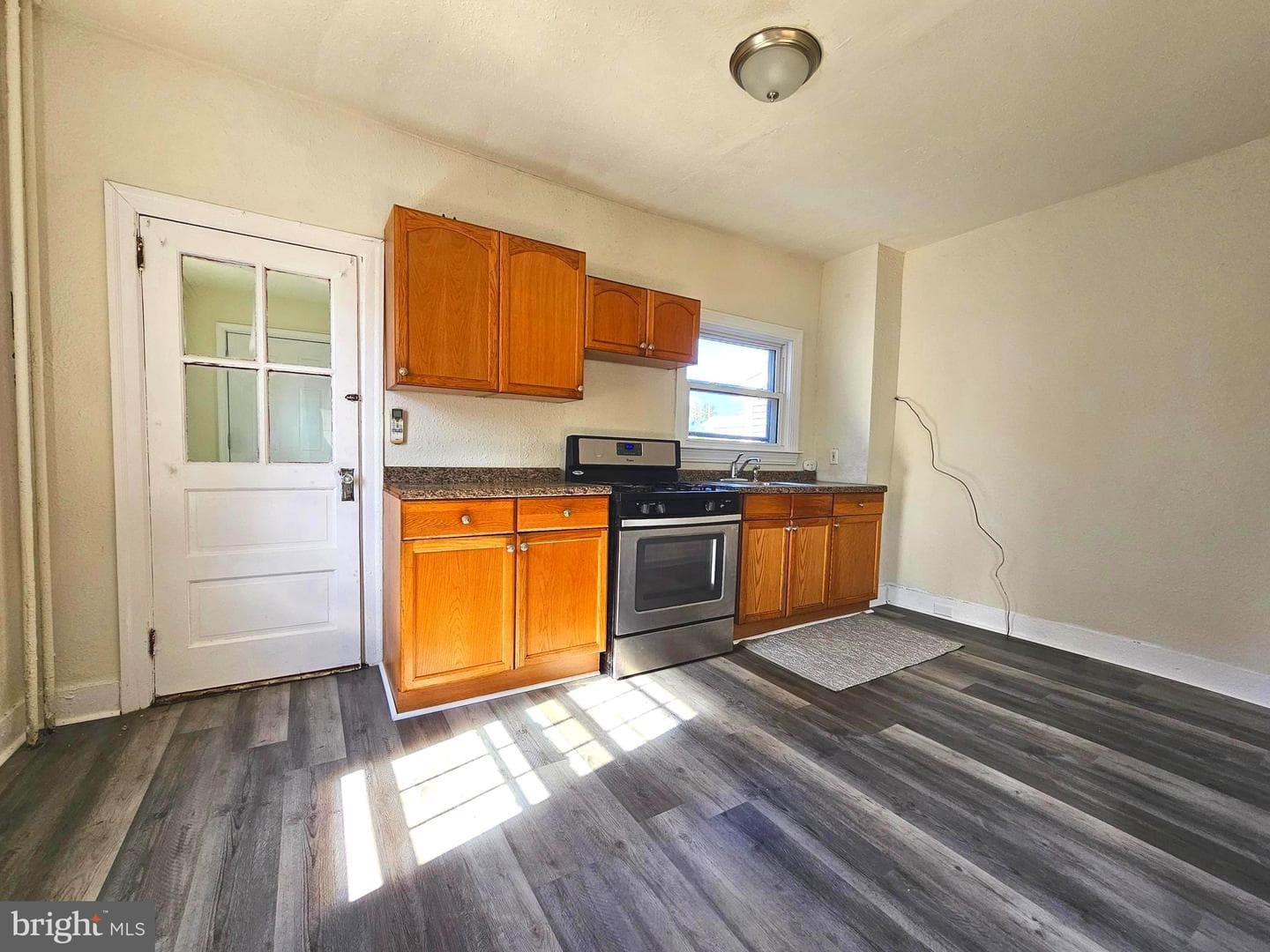 120 Bartram Avenue photo 17