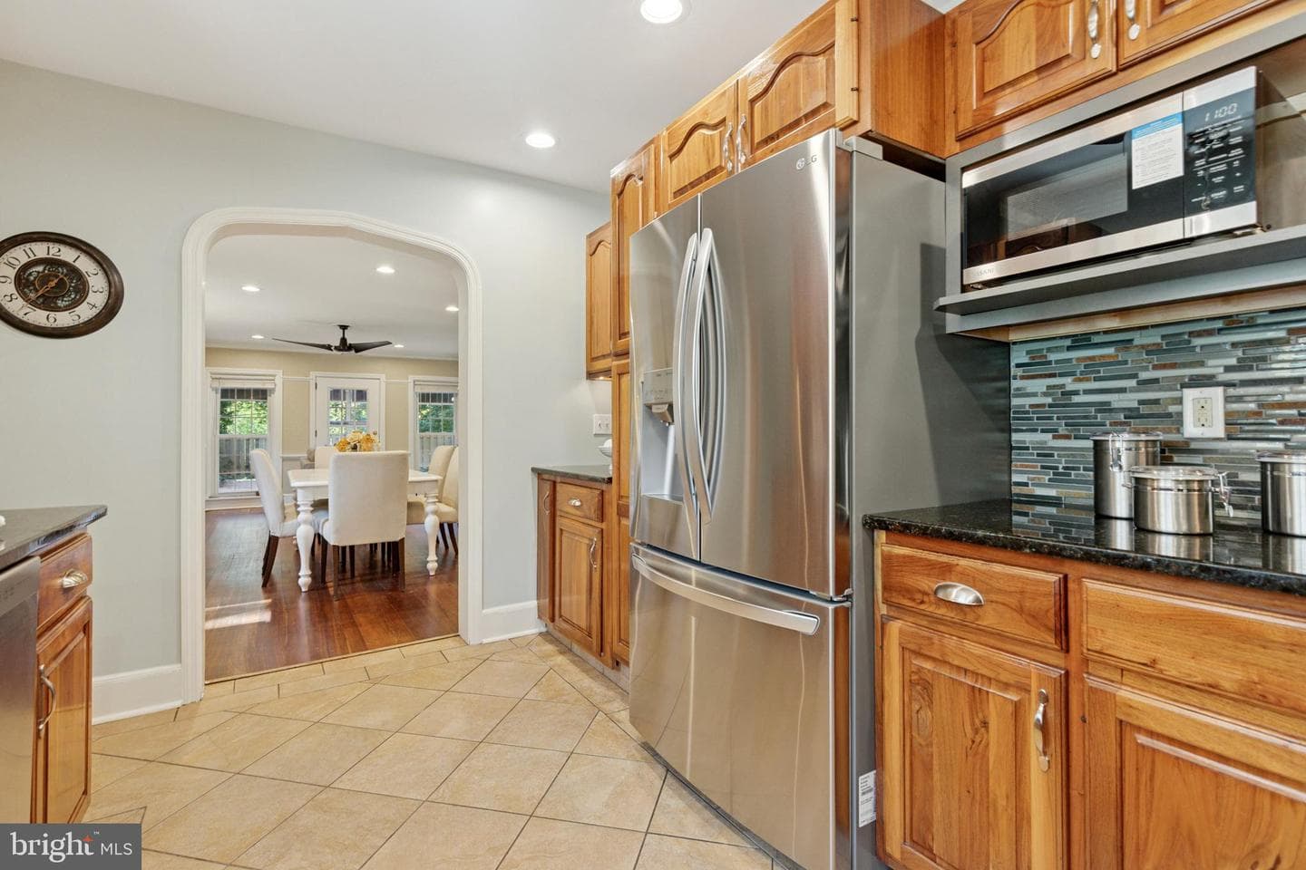 651 N Chester Road photo 19