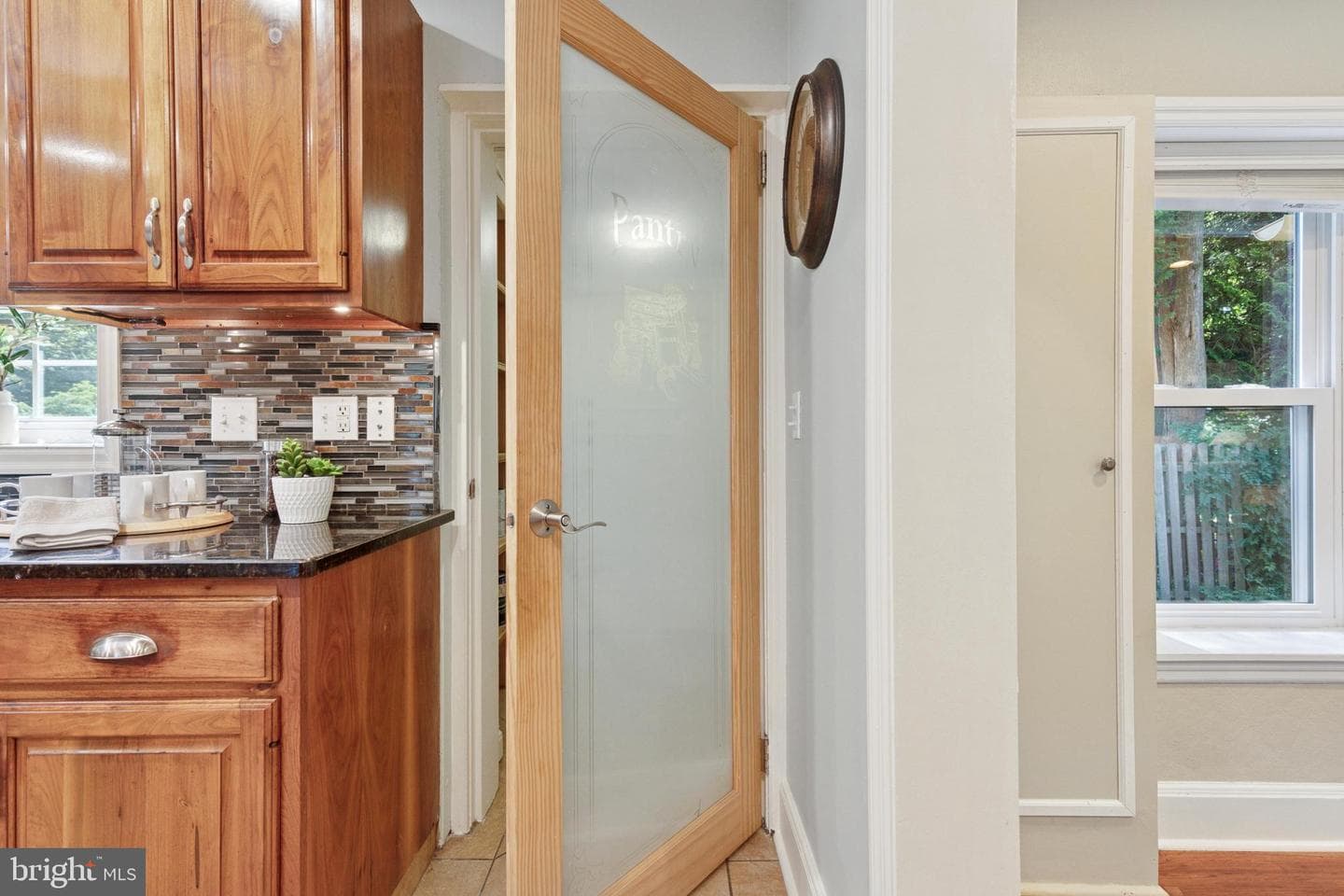 651 N Chester Road photo 21