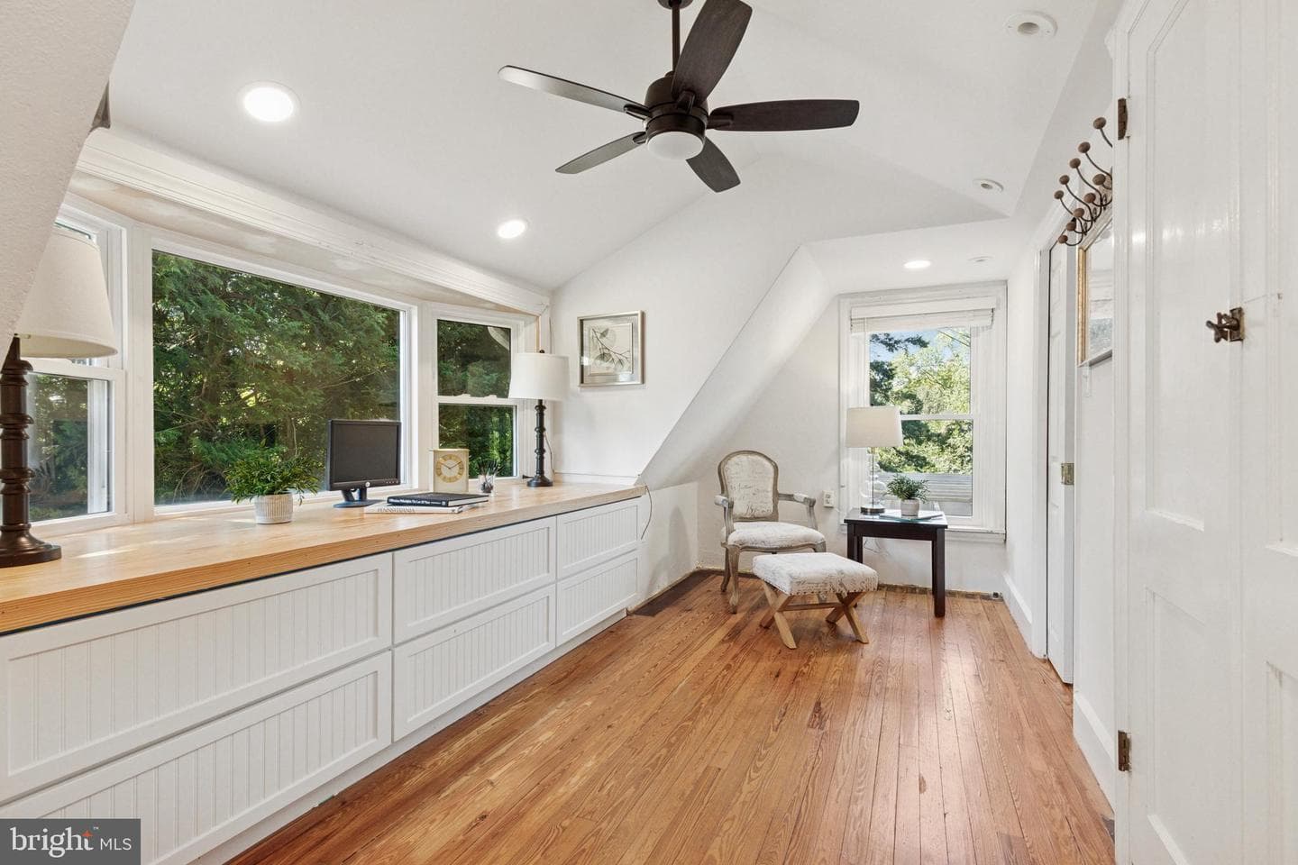 651 N Chester Road photo 26