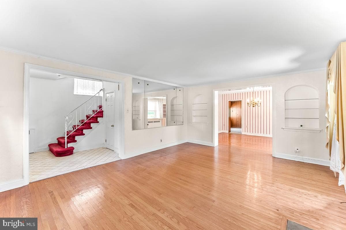 4812 Woodland Avenue photo 10