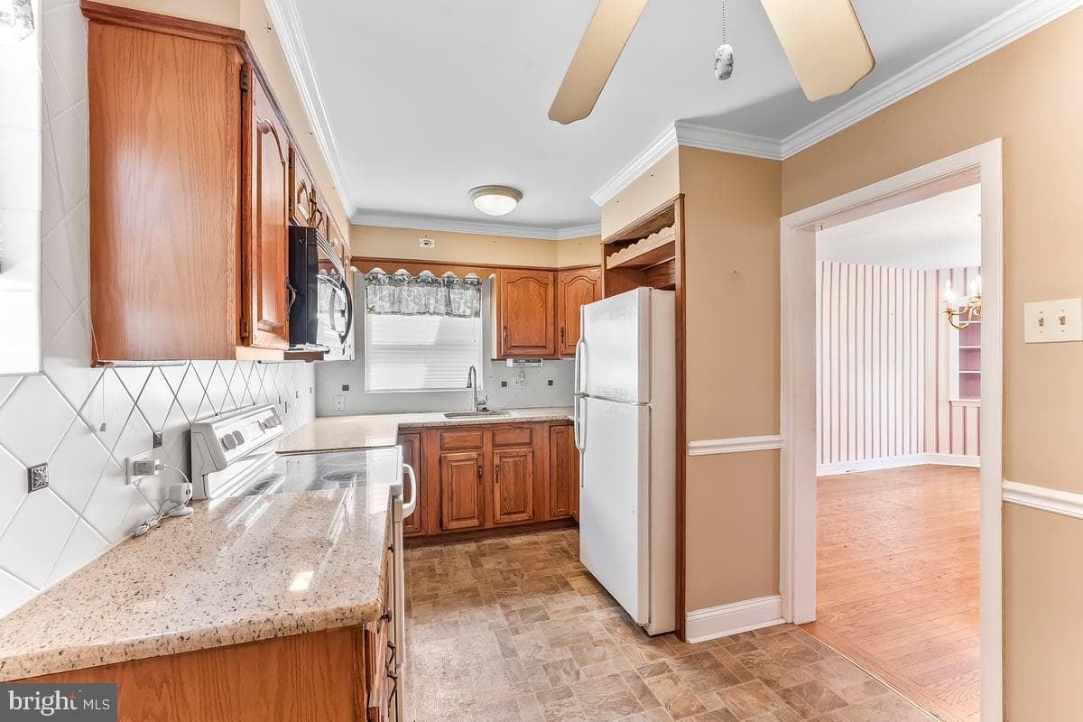 4812 Woodland Avenue photo 15