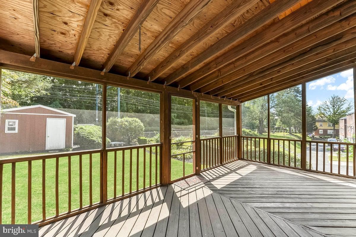4812 Woodland Avenue photo 33