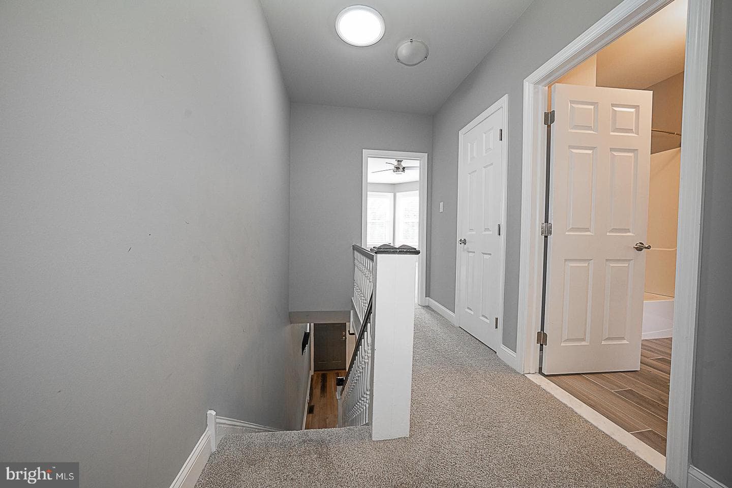 105 W Franklin Street photo 23