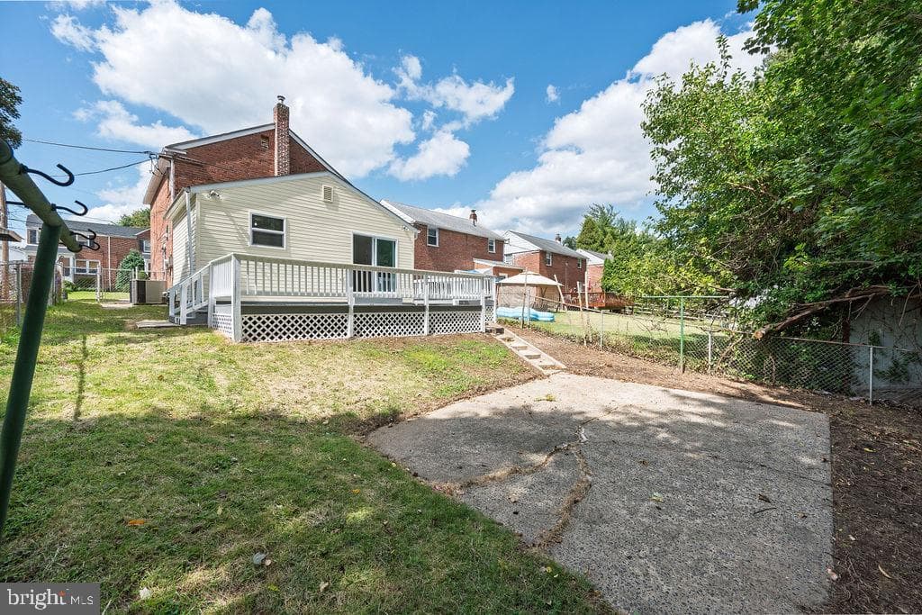 231 E Avon Road photo 33