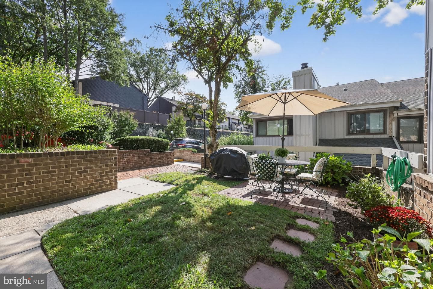 1300 Cable Hill Drive photo 3