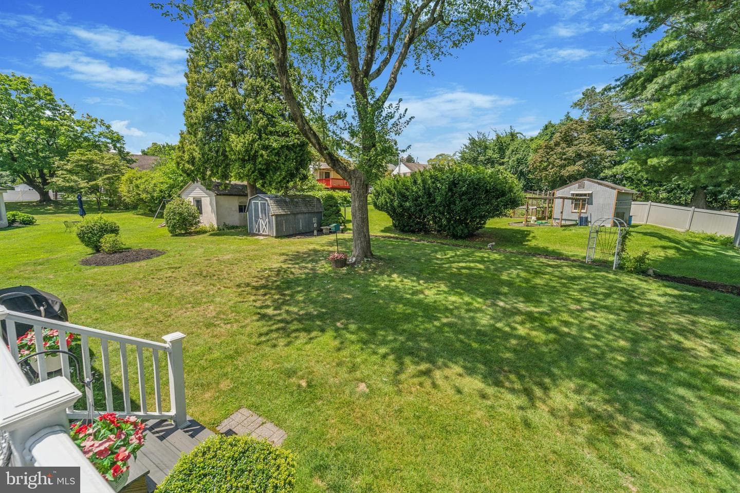 132 S Sproul Road photo 16
