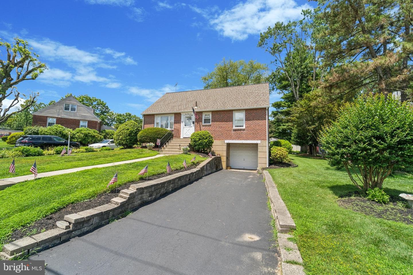 132 S Sproul Road photo 2