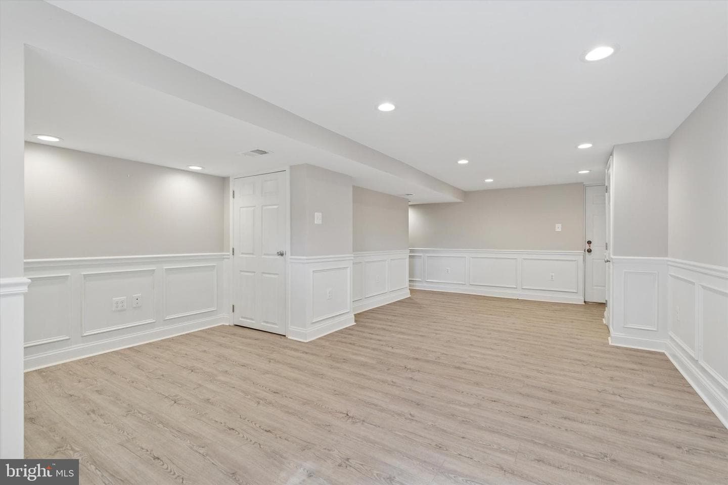 132 S Sproul Road photo 28