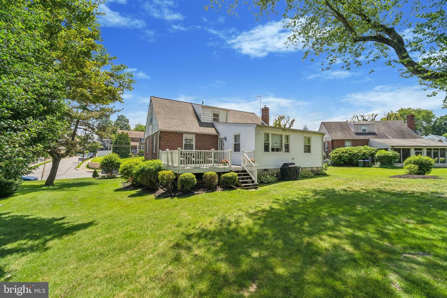 132 S Sproul Road photo 7