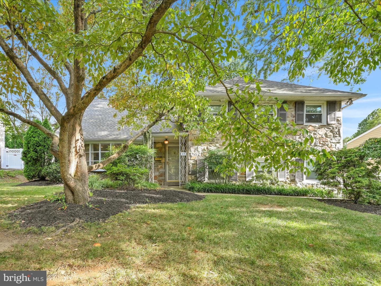 45 Garlor Drive photo 1