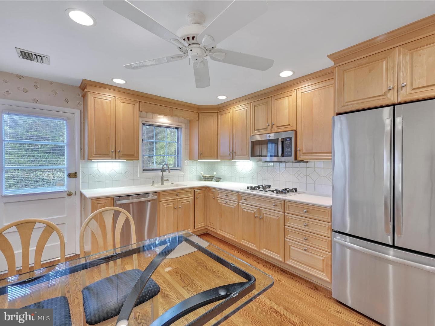45 Garlor Drive photo 10