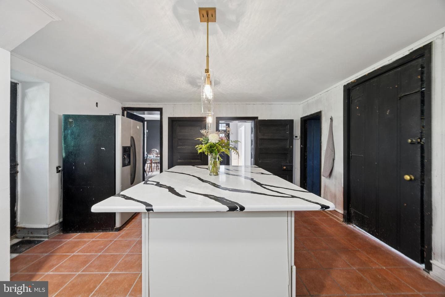 212 W 24th Street photo 11