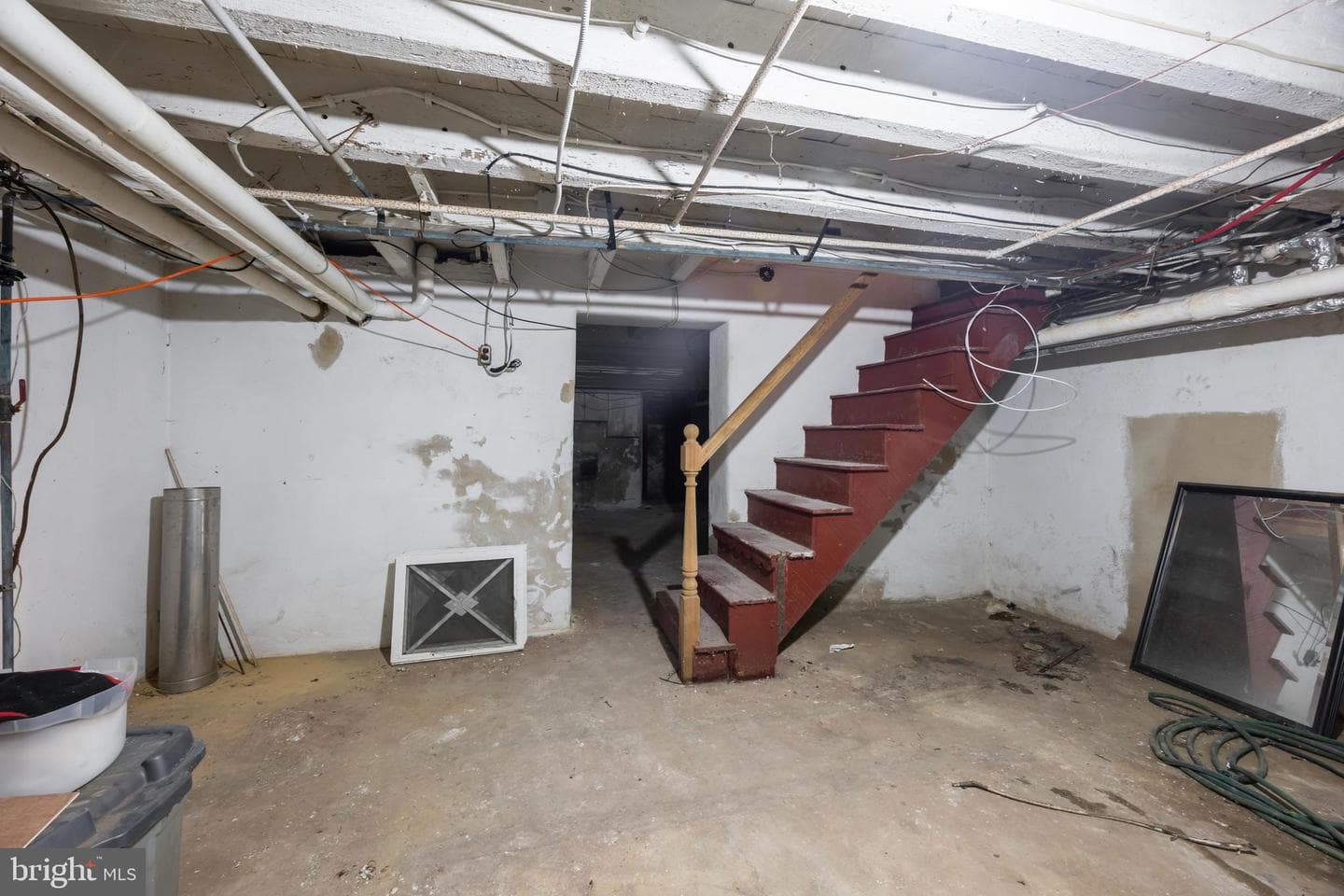 212 W 24th Street photo 27