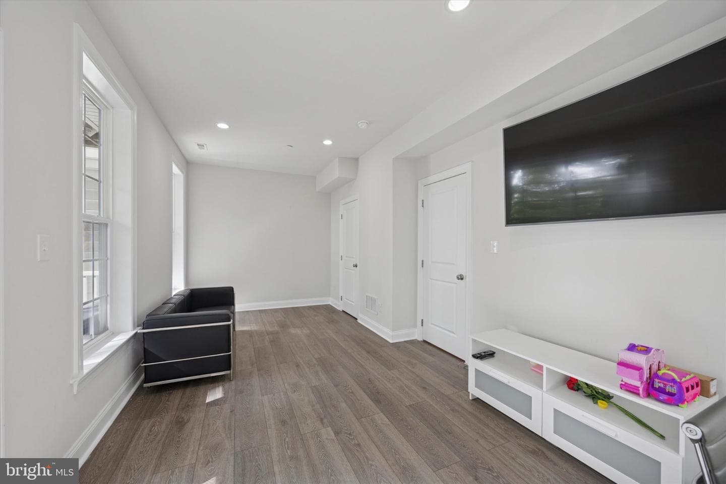 213 Corvus Circle photo 27