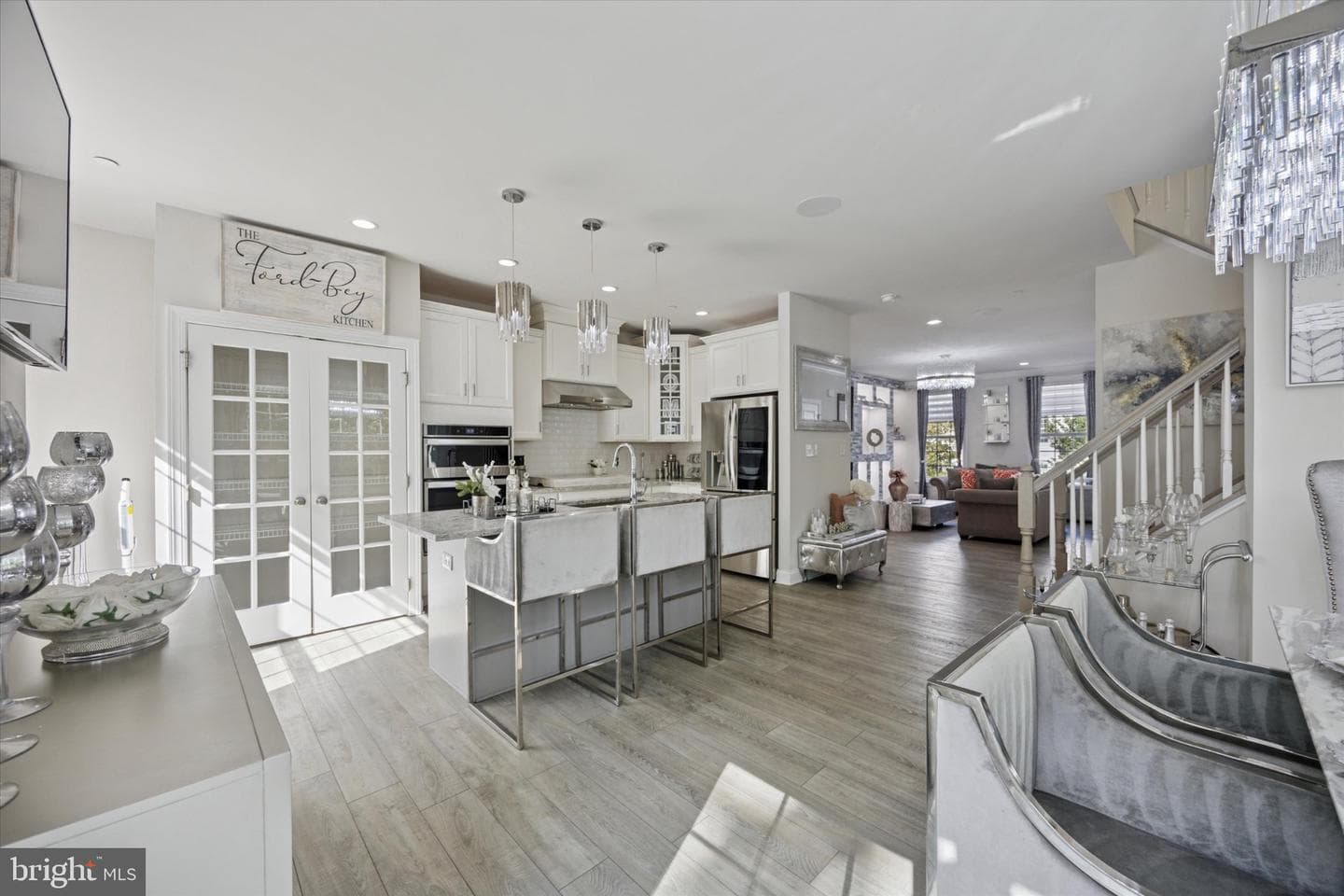 213 Corvus Circle photo 8