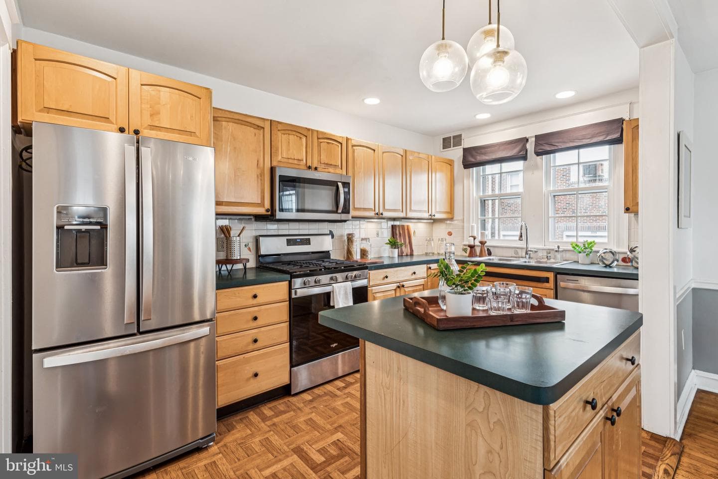 2309 Belmont Avenue photo 18