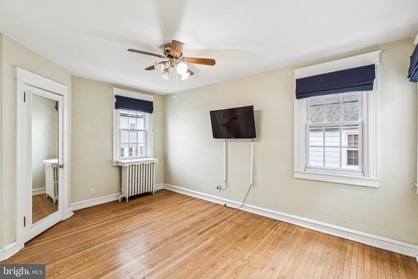 2309 Belmont Avenue photo 27