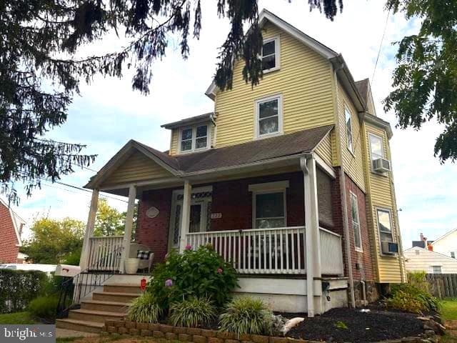 222 E Providence Road photo 1