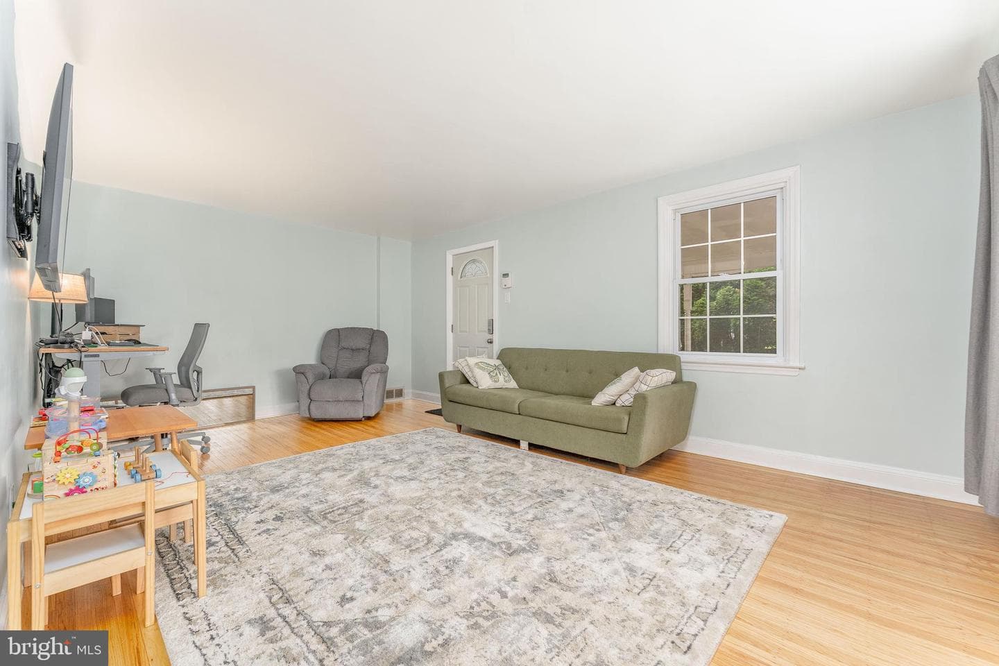 1702 Tyson Road photo 6