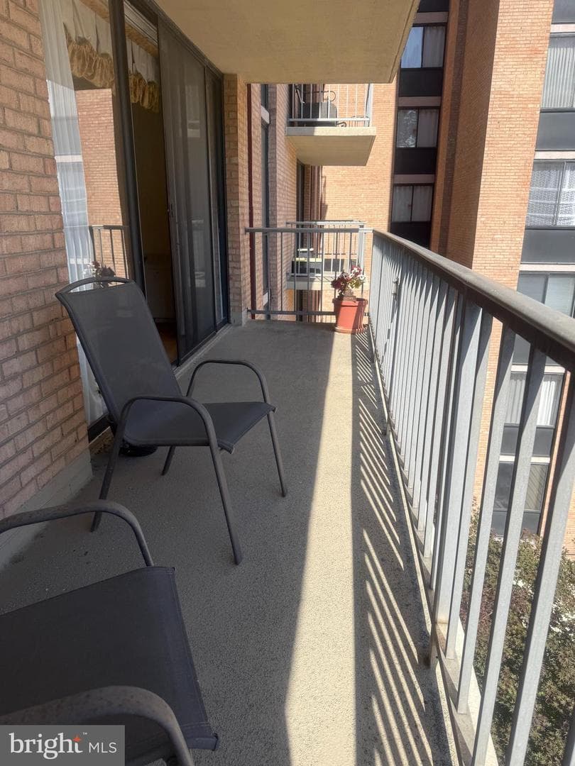 801 Yale Avenue #711 photo 16