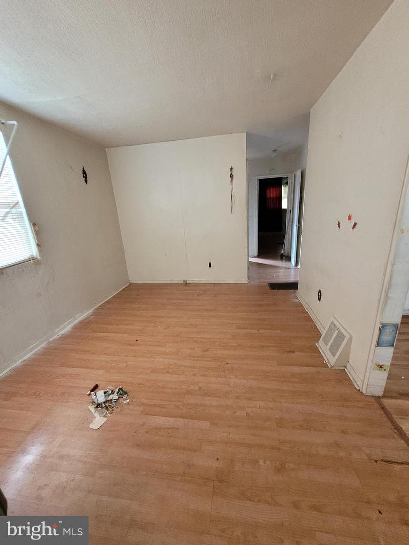 930 Pine Road photo 10