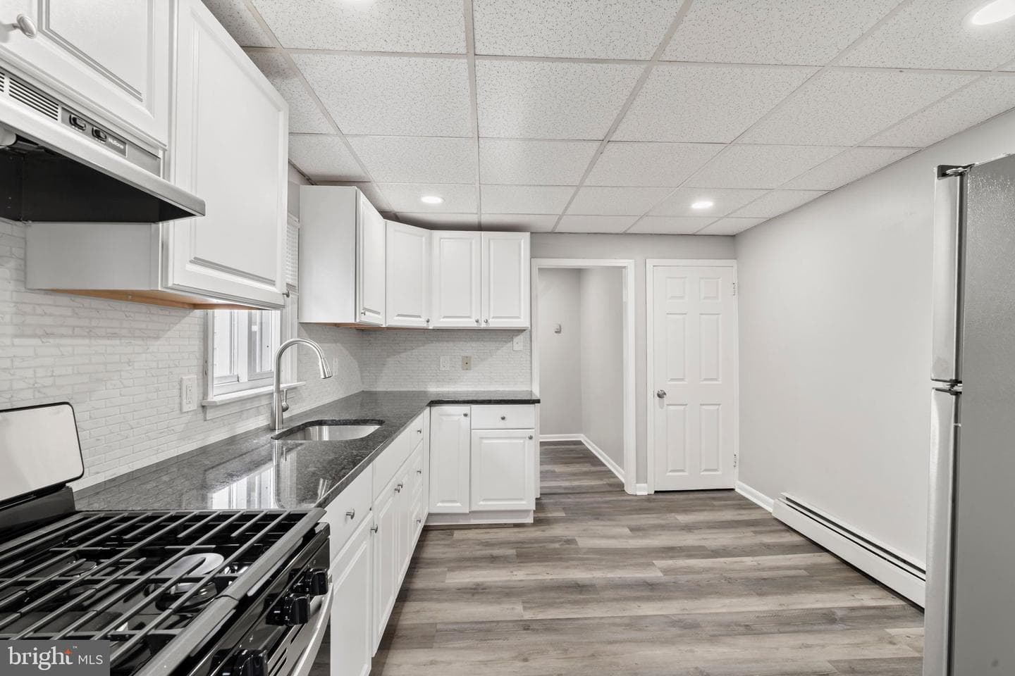 1363 Green Street photo 10