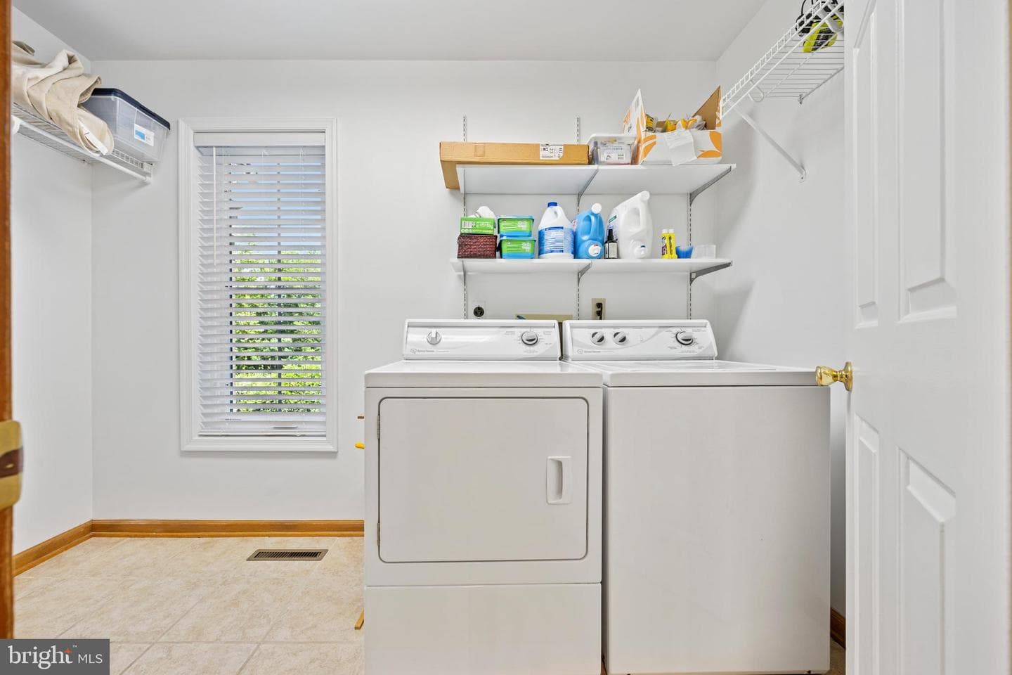 22 Bennetts Lane photo 19