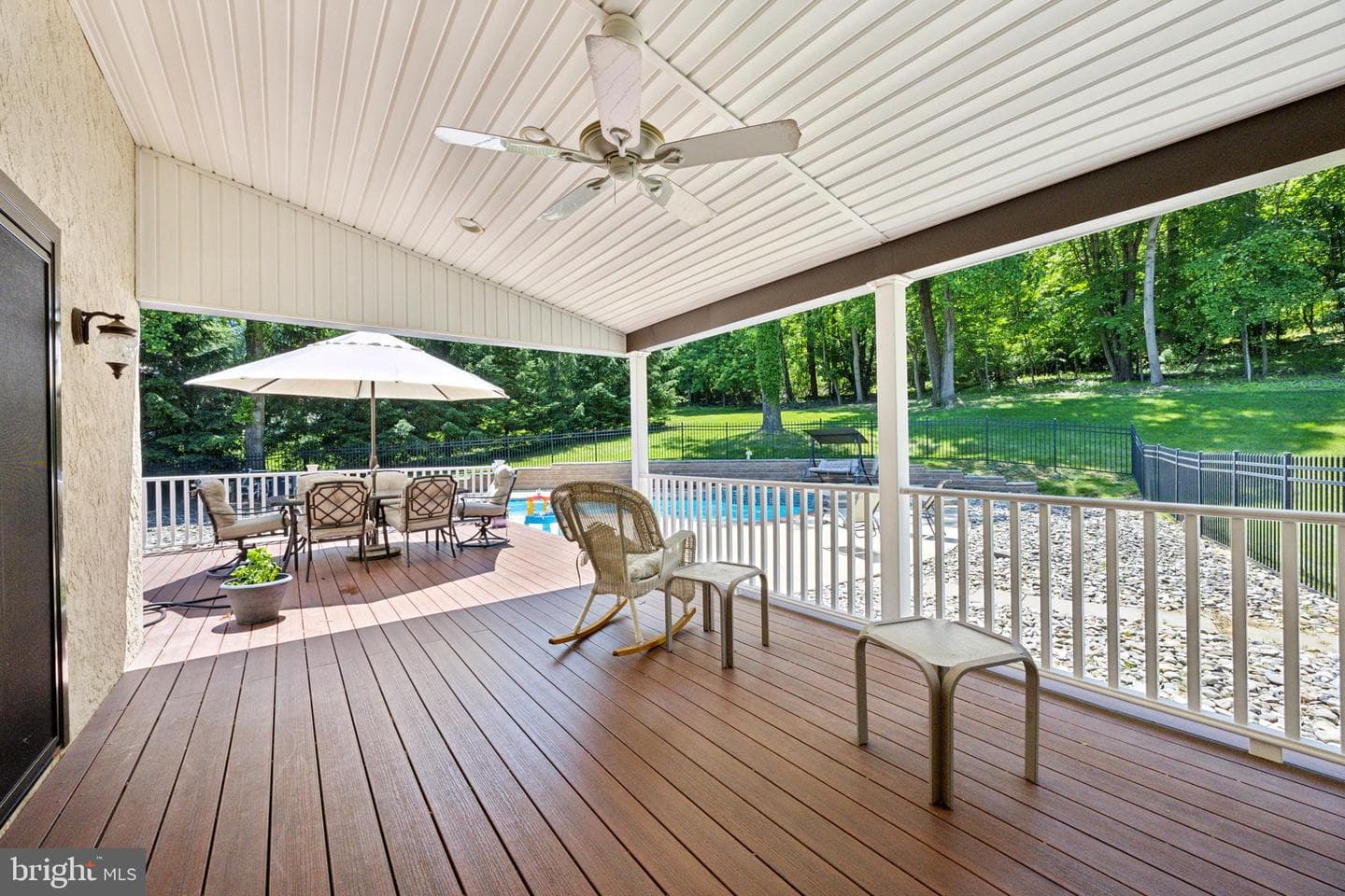 22 Bennetts Lane photo 9