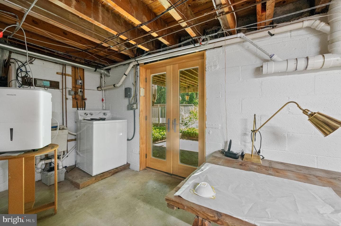 4100 Meadow Lane photo 36