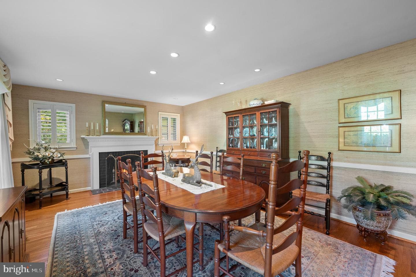 4100 Meadow Lane photo 4