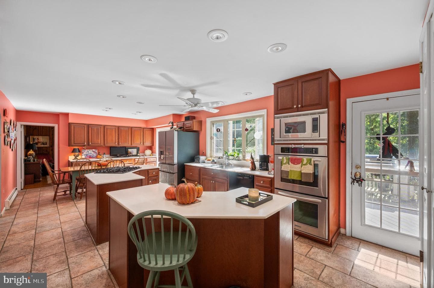4100 Meadow Lane photo 8