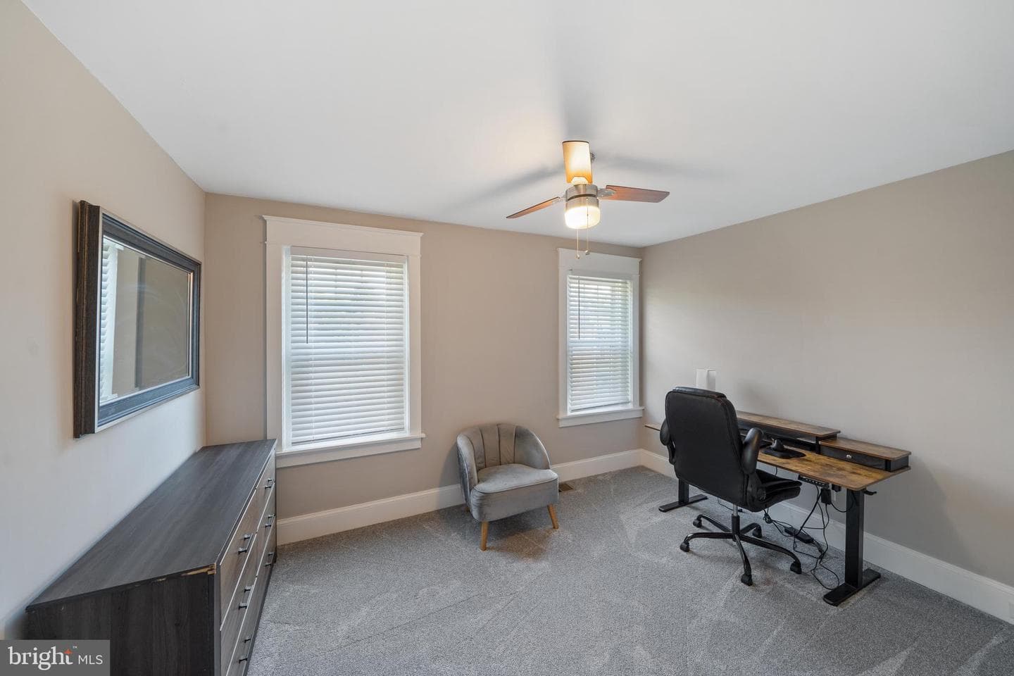261 E Avon Road photo 21