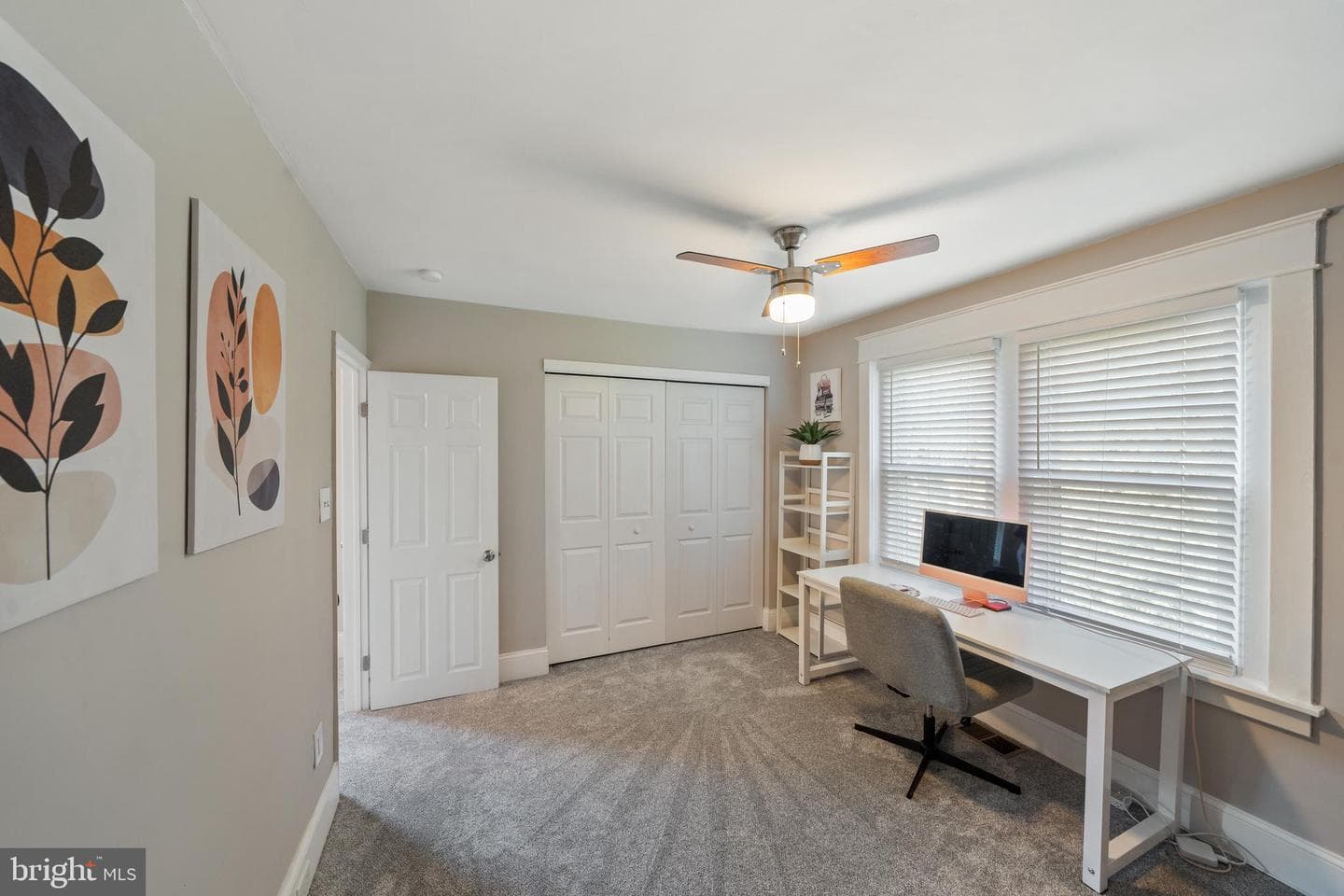 261 E Avon Road photo 22