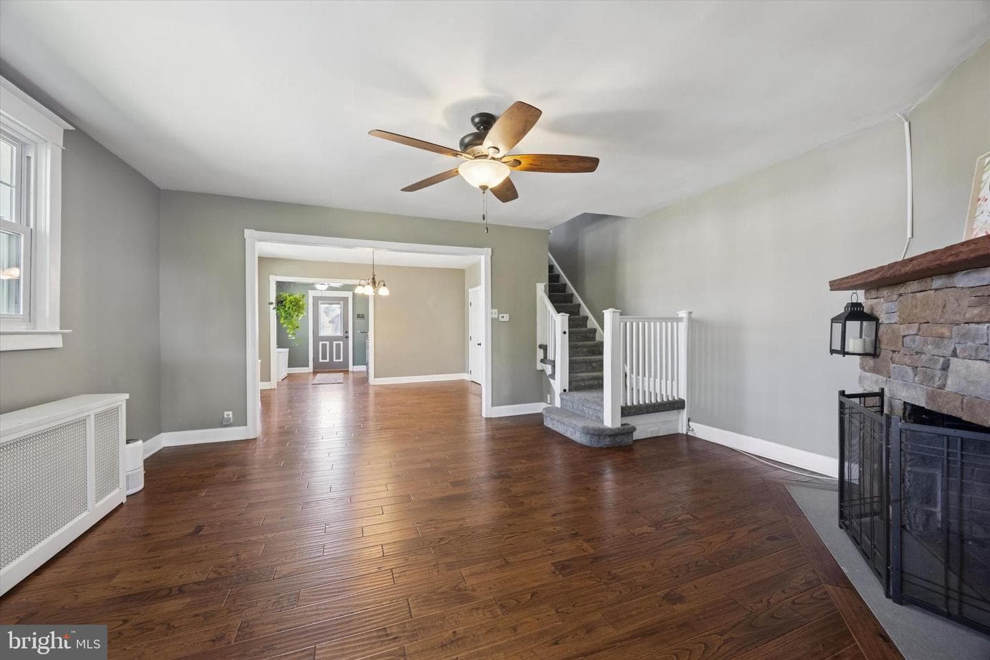 9 N Brighton Avenue photo 4