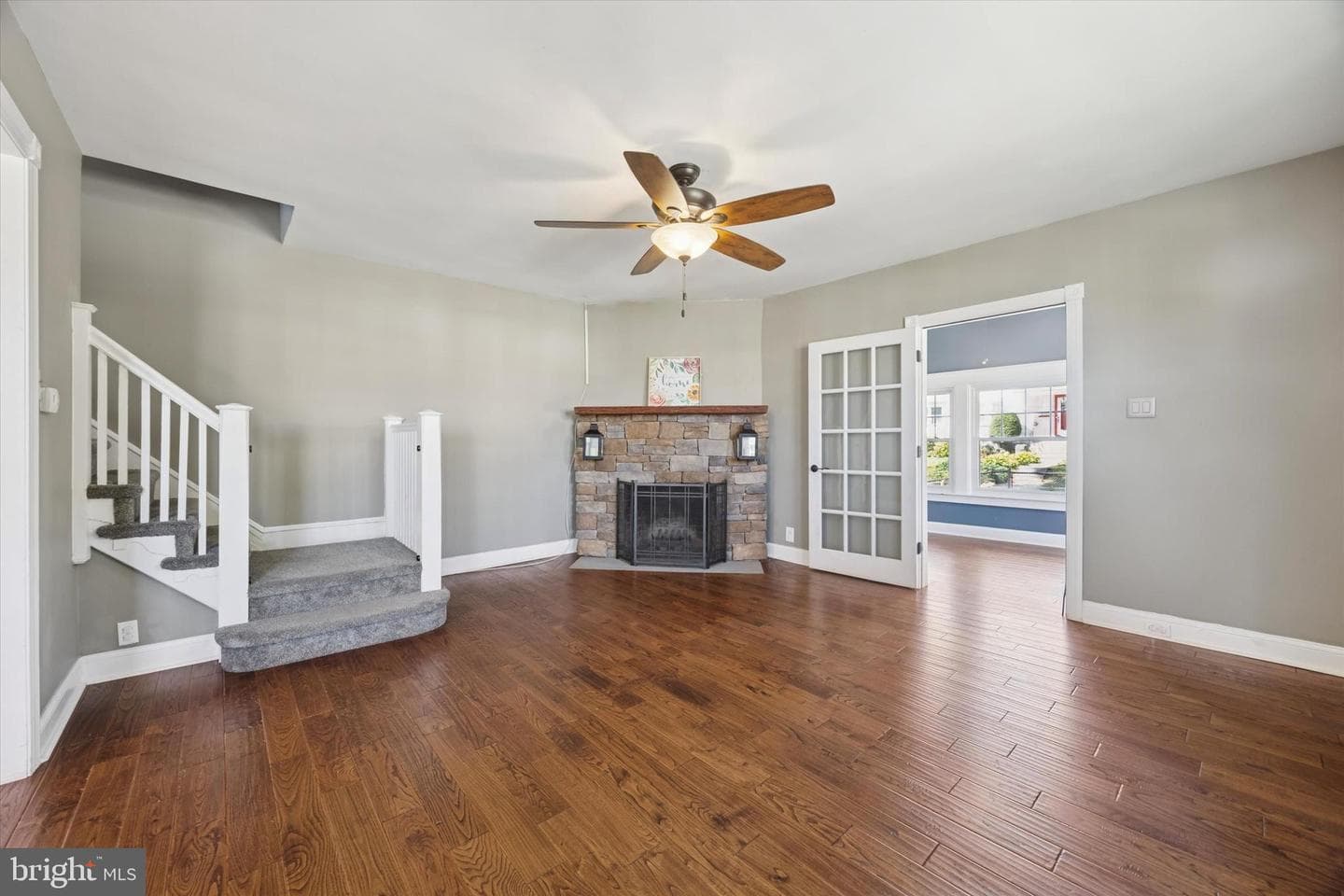 9 N Brighton Avenue photo 5
