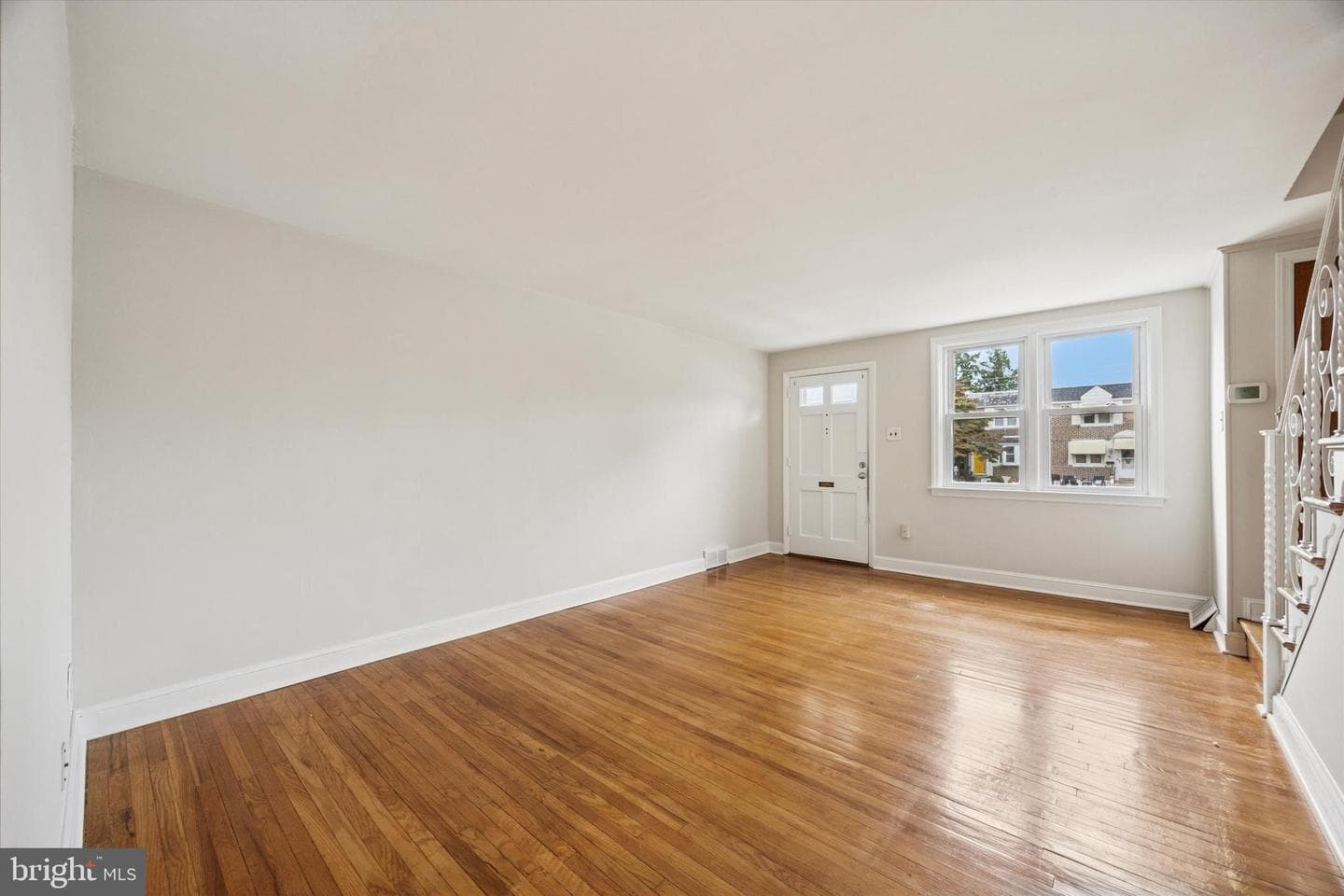 653 Rively Avenue photo 3