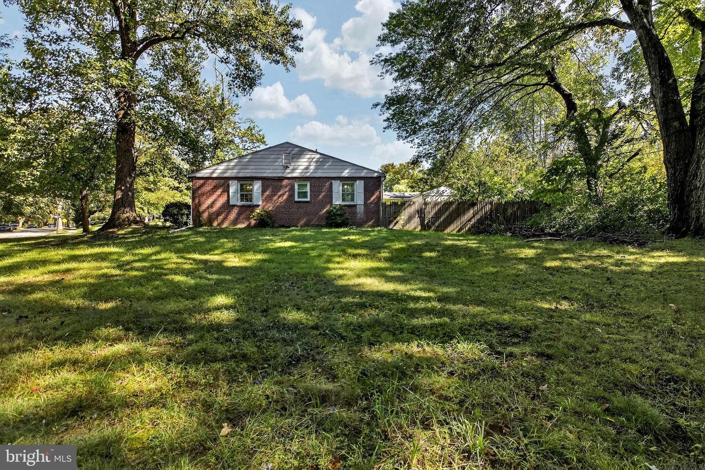 630 Michigan Avenue photo 32