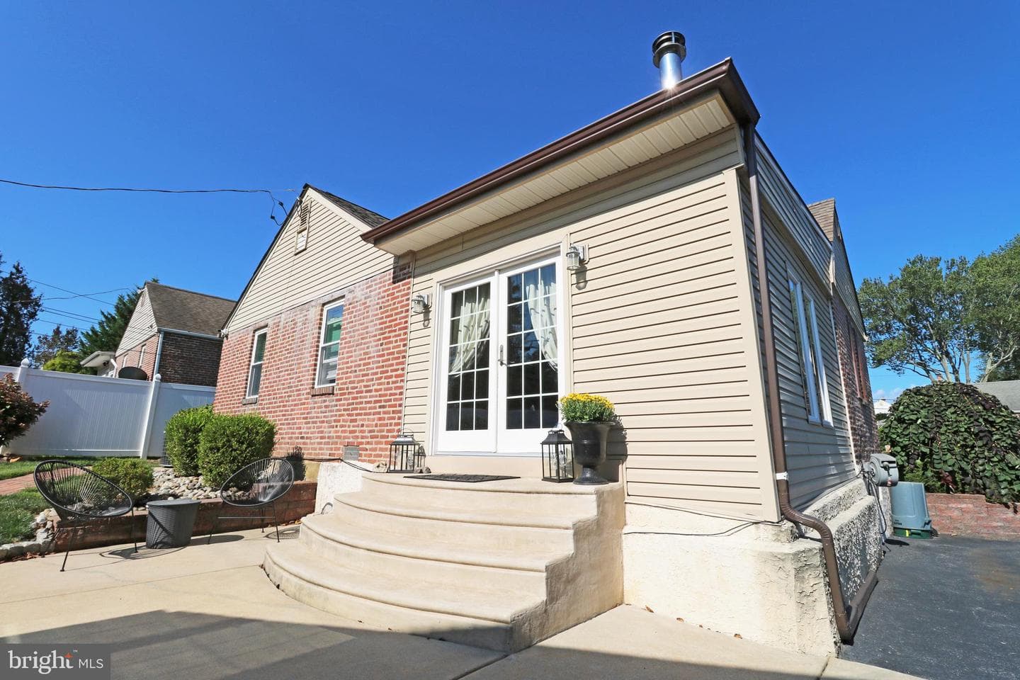 29 Pleasant Road photo 34