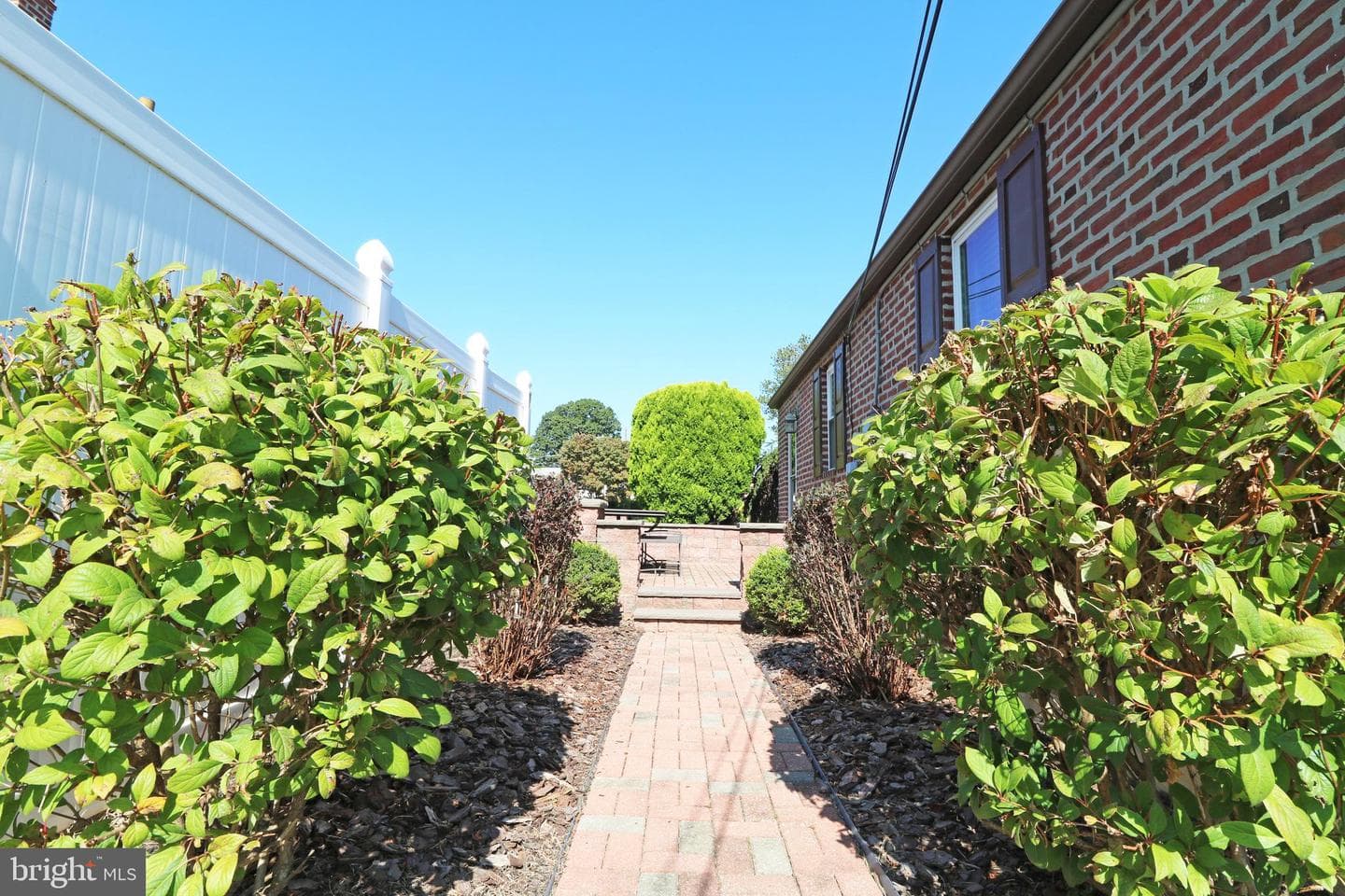 29 Pleasant Road photo 42