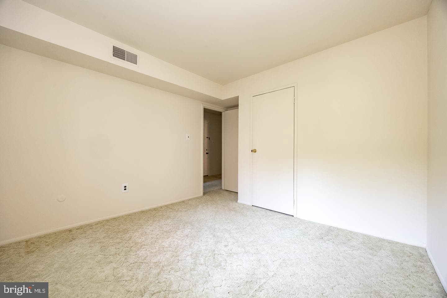 1407 Painters Crossing #1407 photo 14