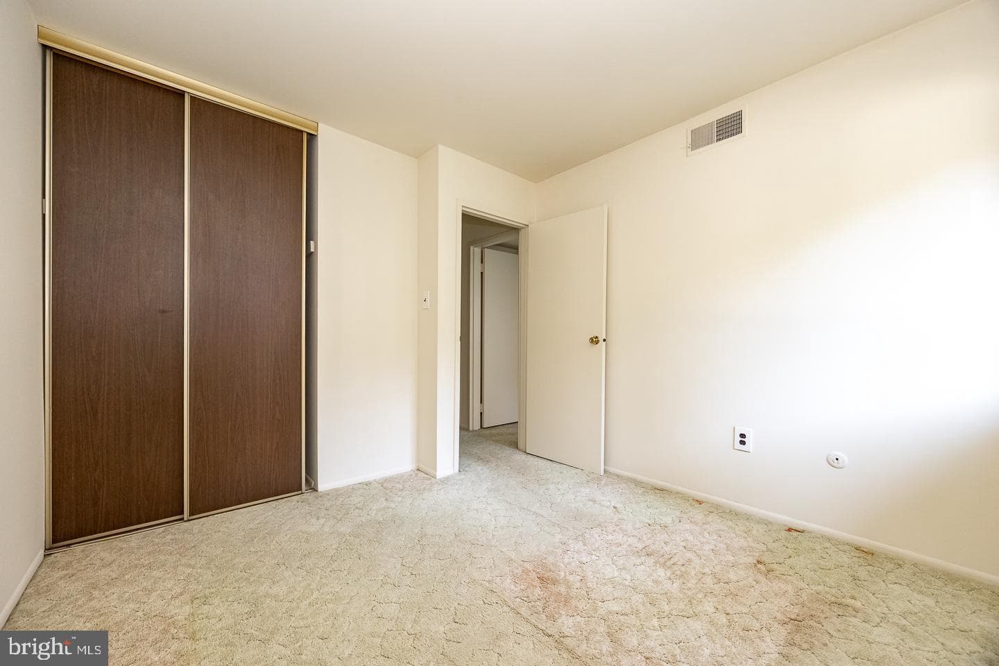 1407 Painters Crossing #1407 photo 15
