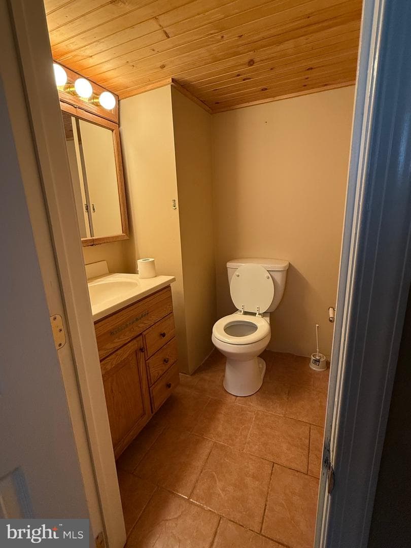 232 S Highland Road photo 38
