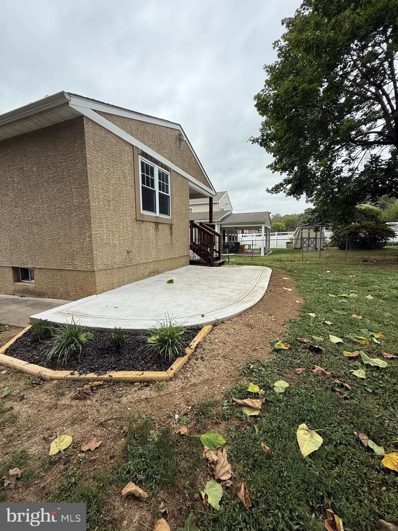 232 S Highland Road photo 8