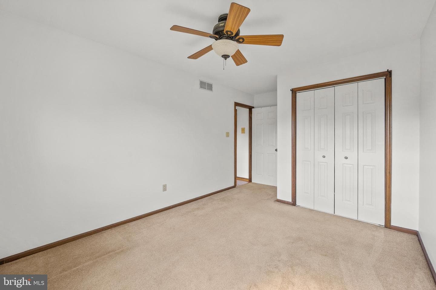 1415 6th Avenue photo 32