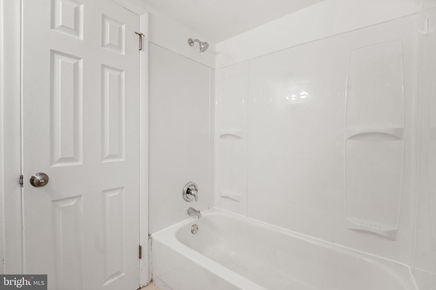 856 Putnam Boulevard #67a photo 11