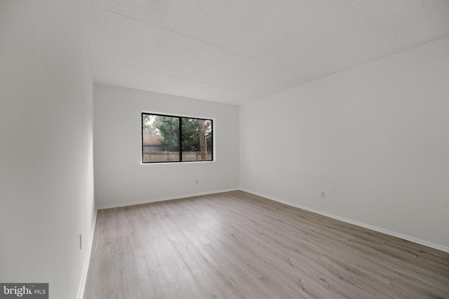 856 Putnam Boulevard #67a photo 12