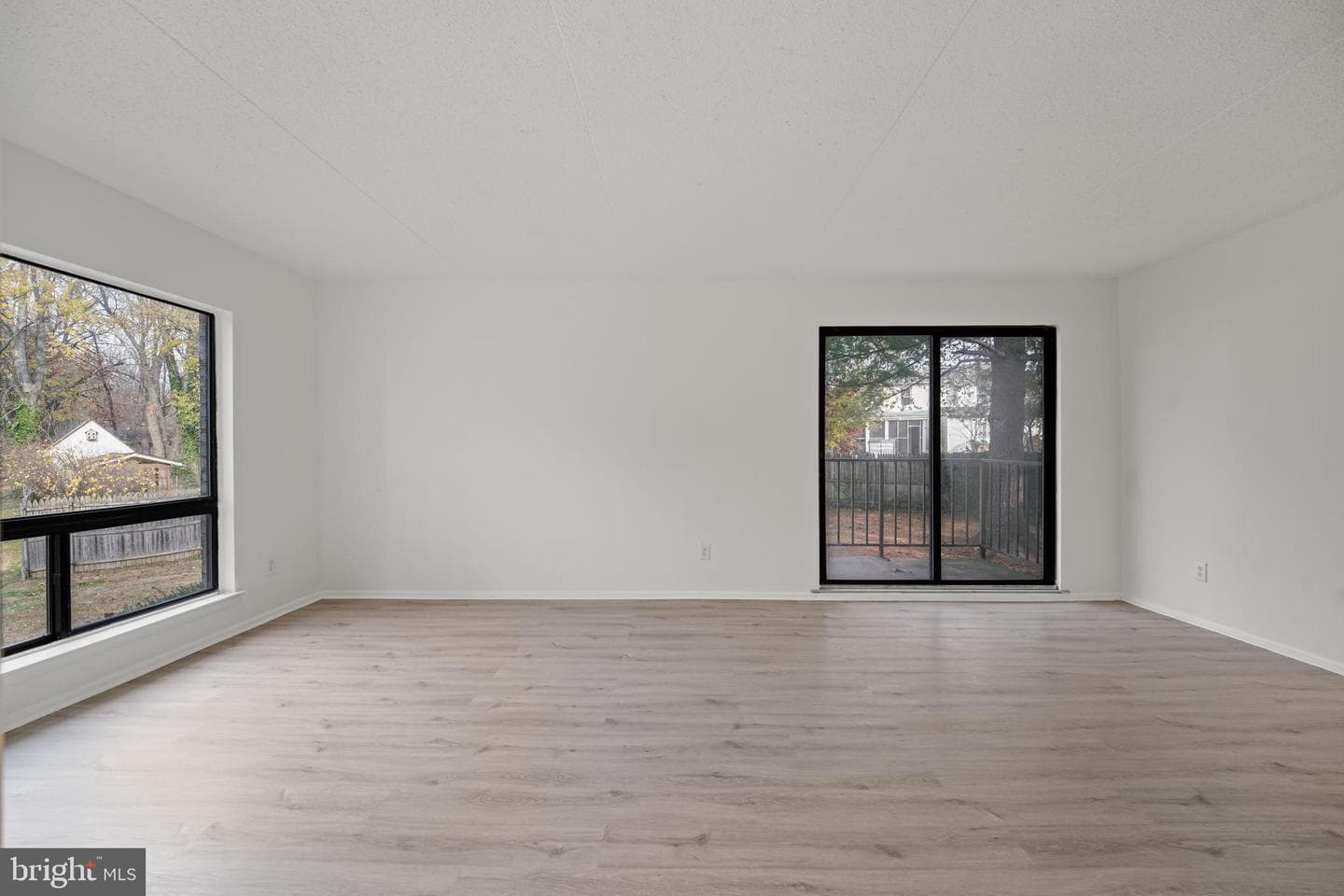 856 Putnam Boulevard #67a photo 2